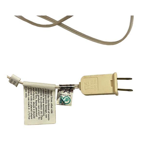 Illuminated Gingerbread Toy Shoppe House Of Lloyd Christmas Around The World VTG - Picture 12 of 12